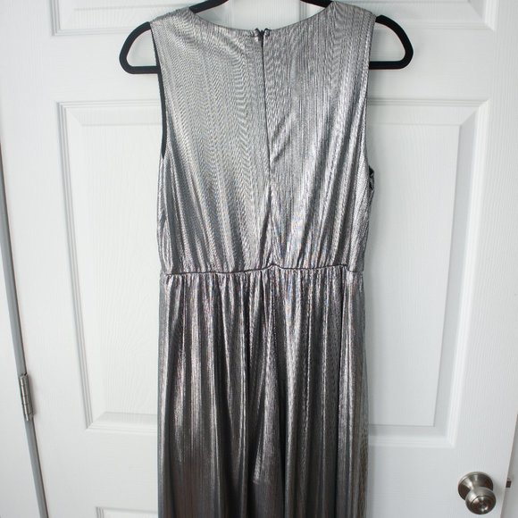 Francesca’s Collection Size Large Silver Jumpsuit - Picture 14 of 16